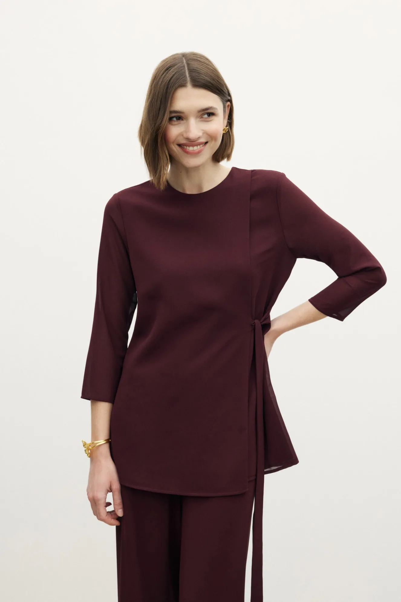 LEVANTE Trousers Burgundy