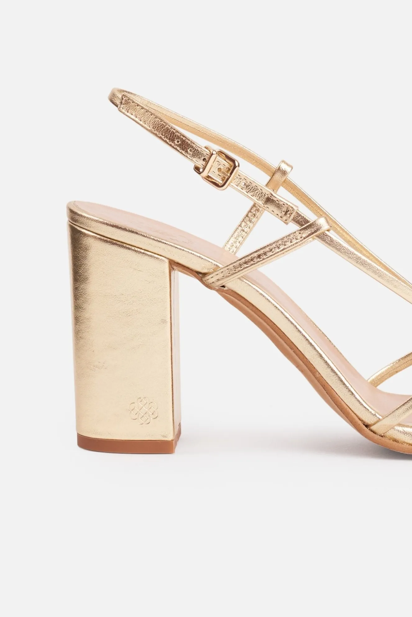 MÓNICA PETITE Sandal Gold