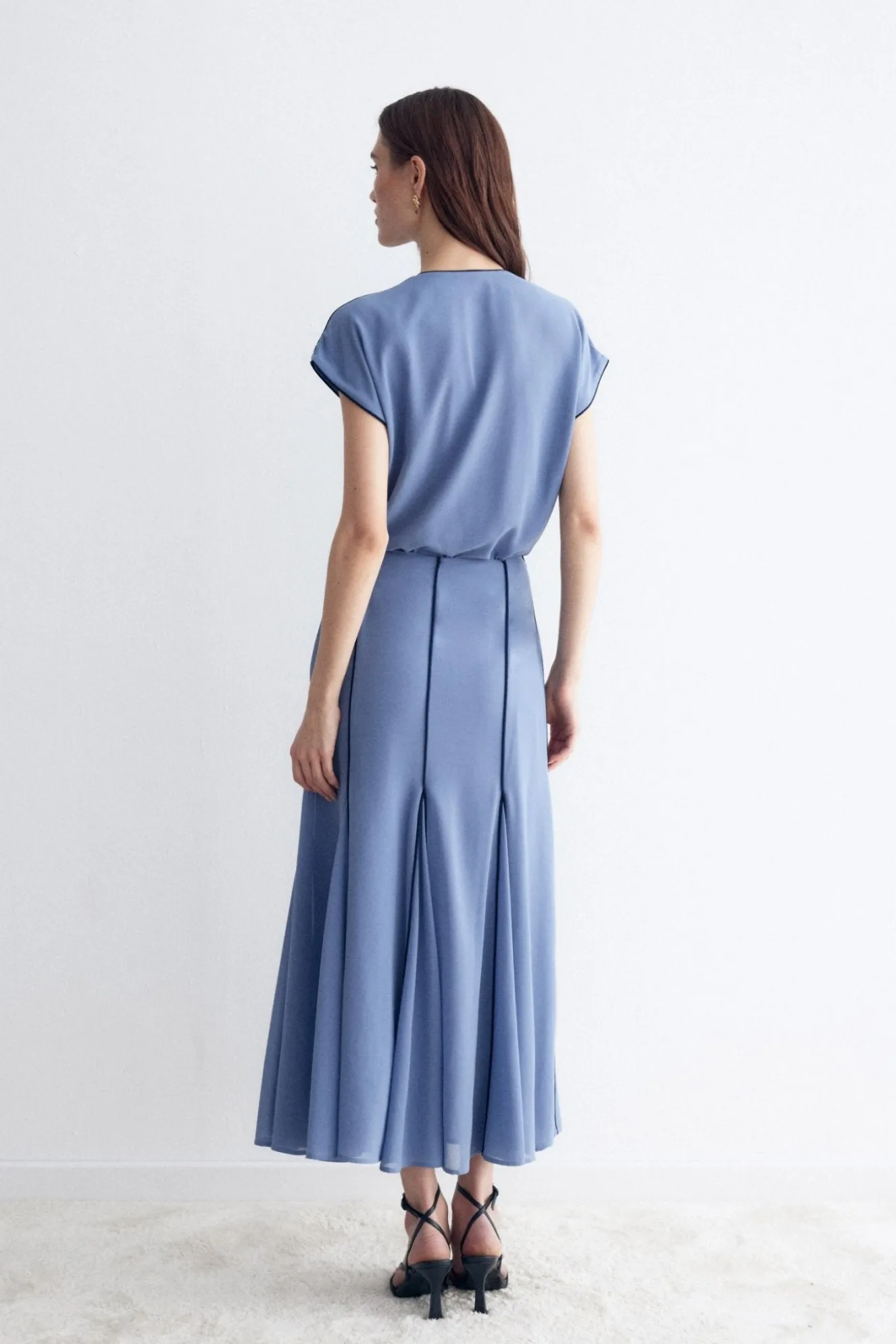 NOLI Stone Skirt