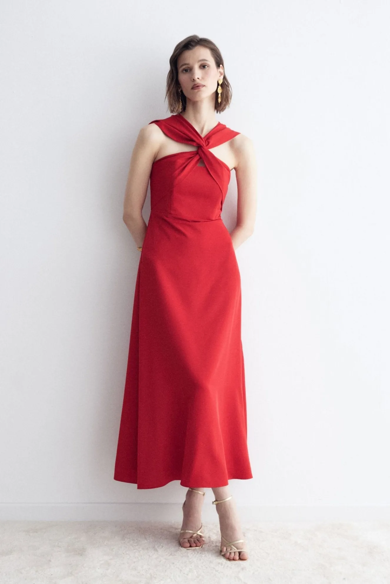 SUZANNE Red Dress